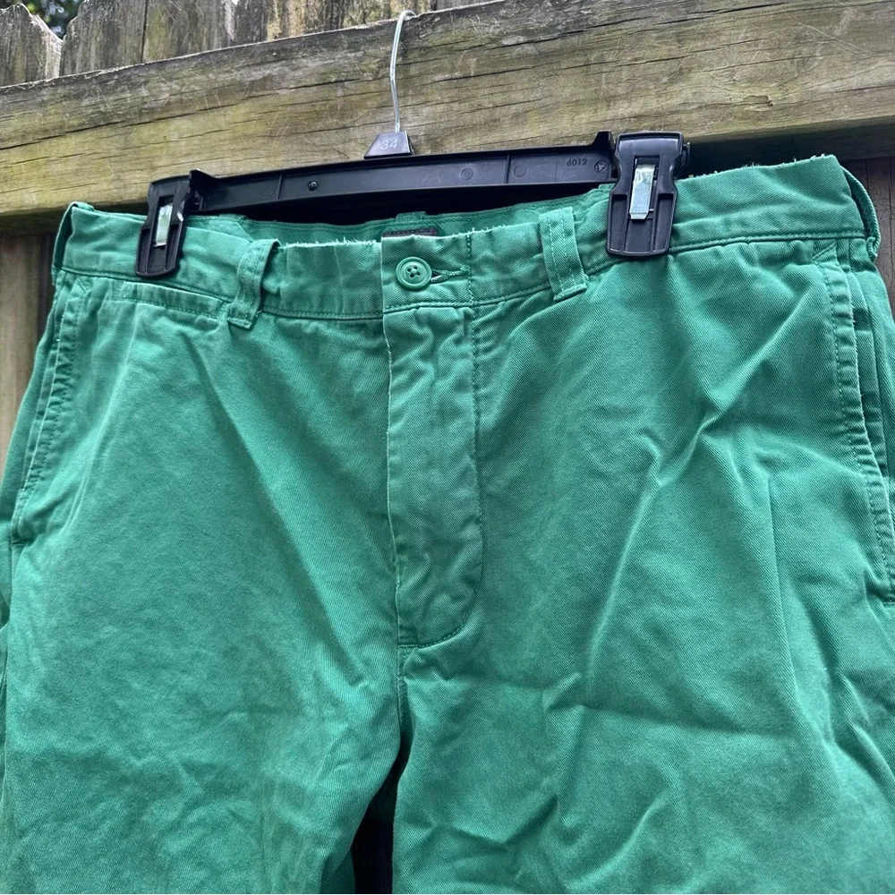 J. Crew Men’s Stanton Chino Shorts Flat‎ Front Classic Fit Green Waist Size 33